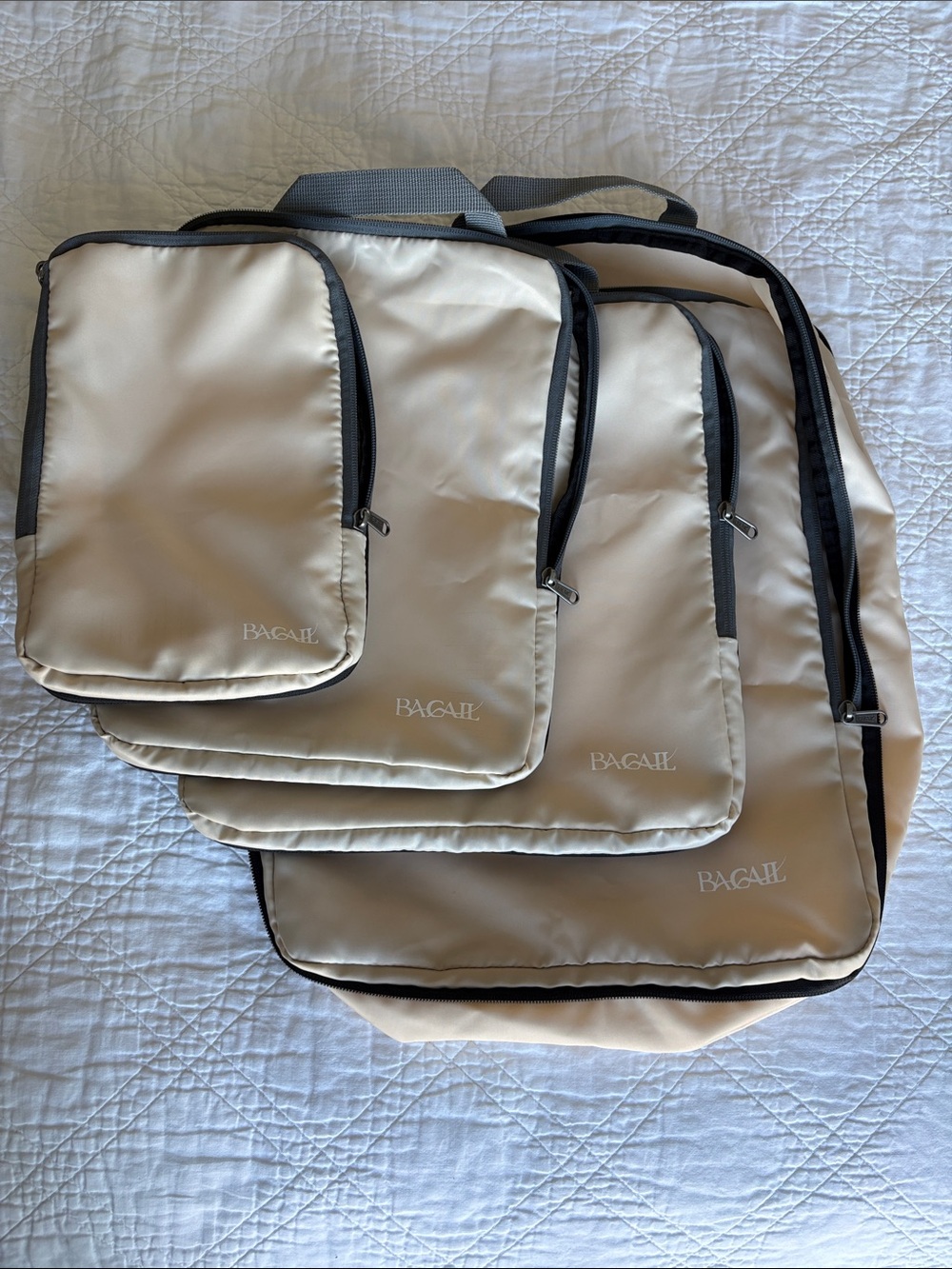 Bagail Cream Travel Compression Packing Cube Set – 4-Piece Organizer